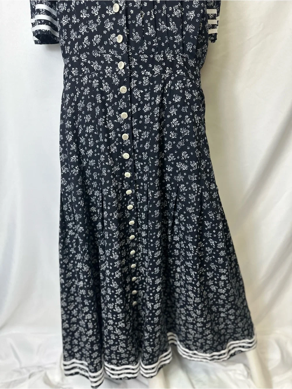 VINTAGE PLAZA SOUTH BRAND SIZE 18T Black & White Dress Short Sleeve Button Down - Picture 3 of 6